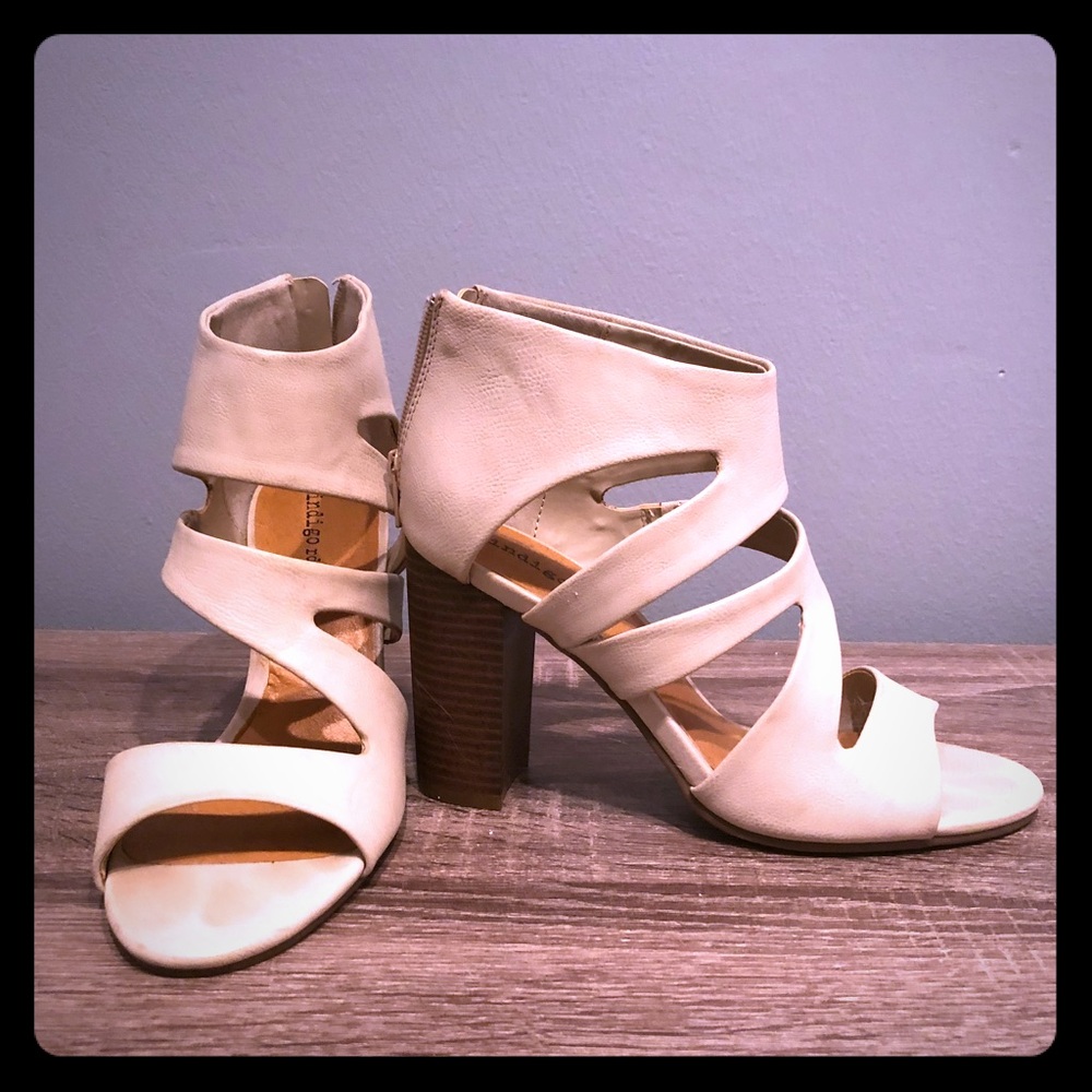 Indigo Rd block heel in light tan